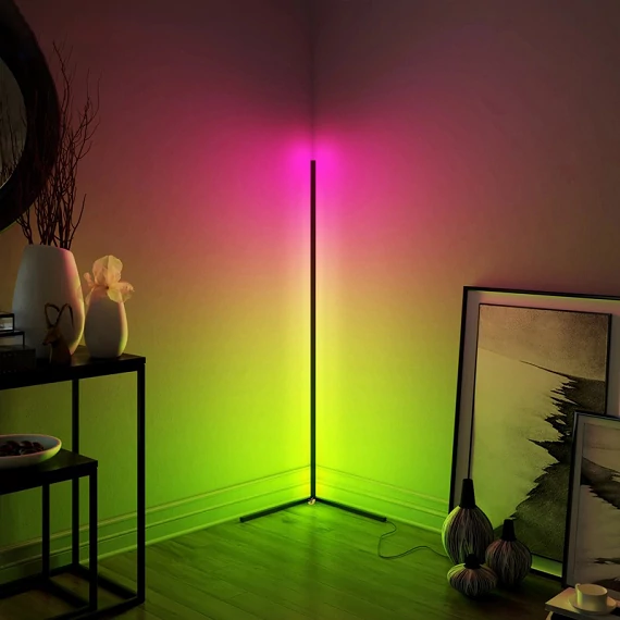 Saroklámpa,állólámpa,okos RGB hangulatfény távirányítóval és applikációval vezérelhető 130cm